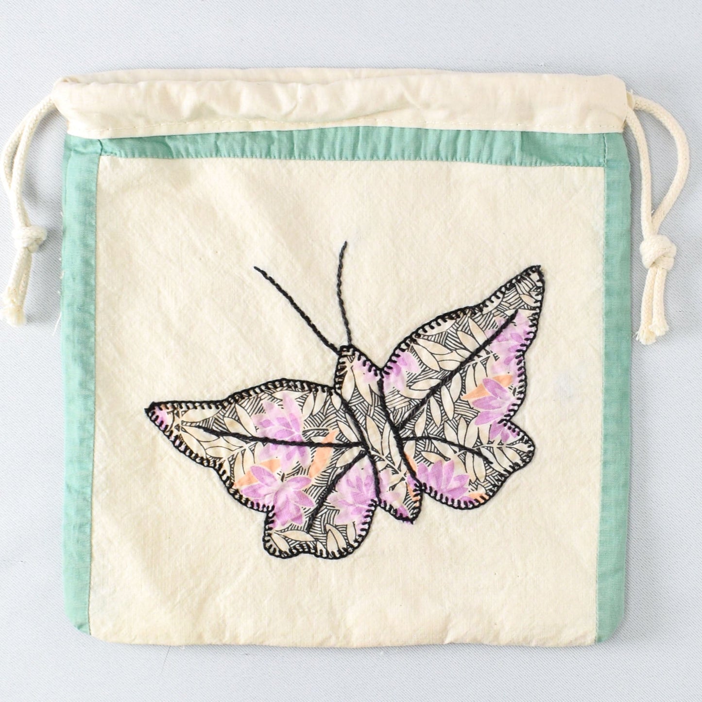 Butterfly Drawstring Pouch with Mountain Meadow yarn - BB002
