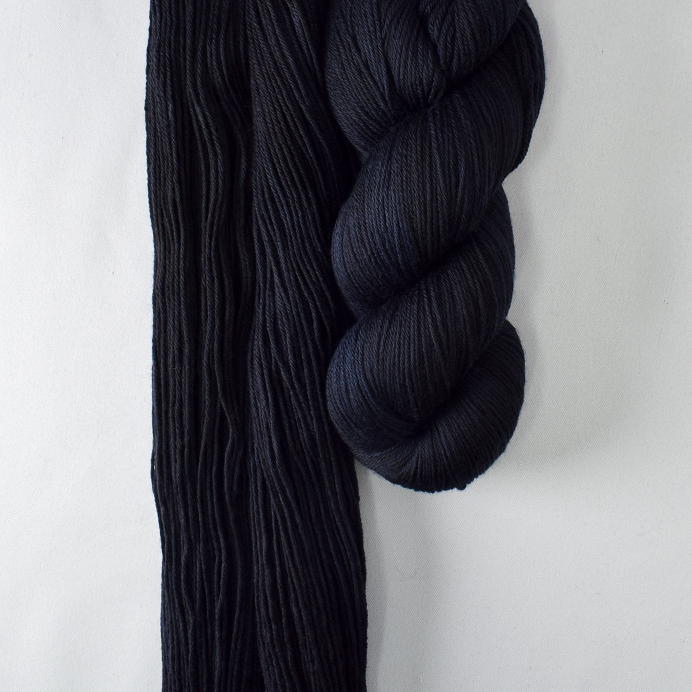 Blackbird - Miss Babs Yowza superwash Merino wool yarn
