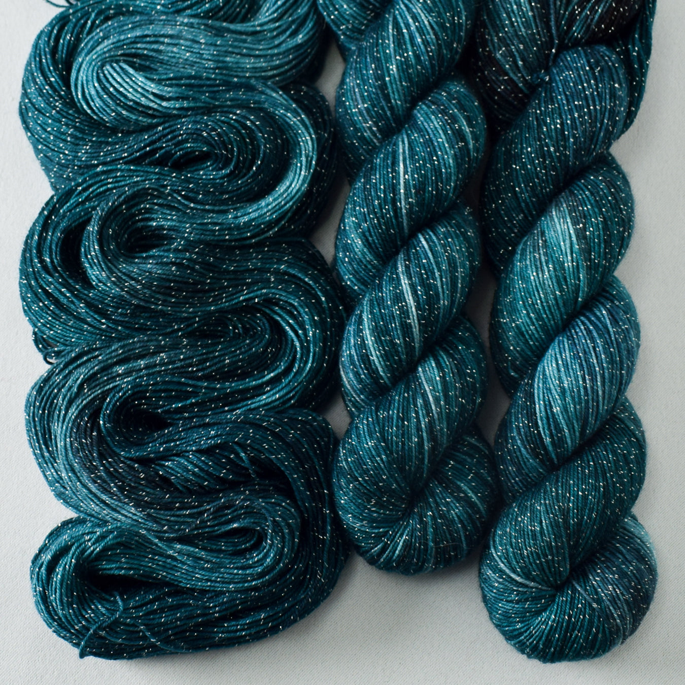 Blue Havana - Miss Babs Estrellita yarn