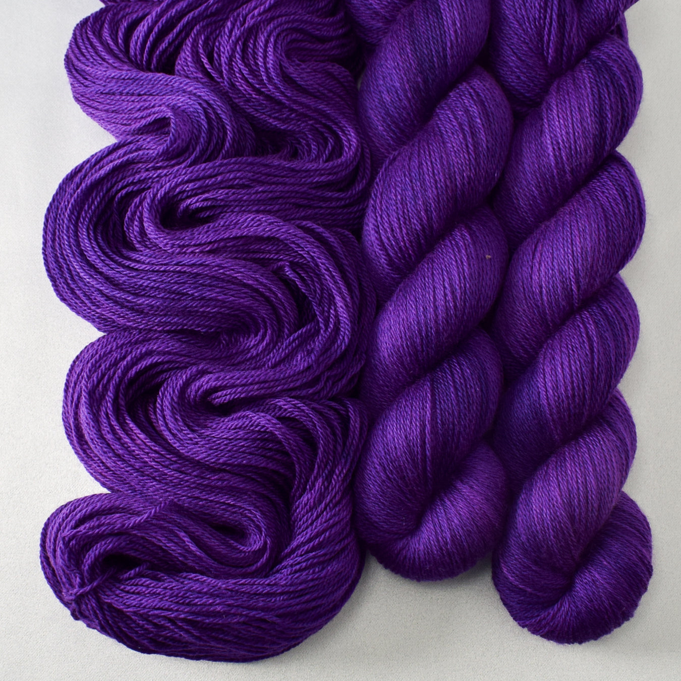 Brazen - Miss Babs Caroline yarn