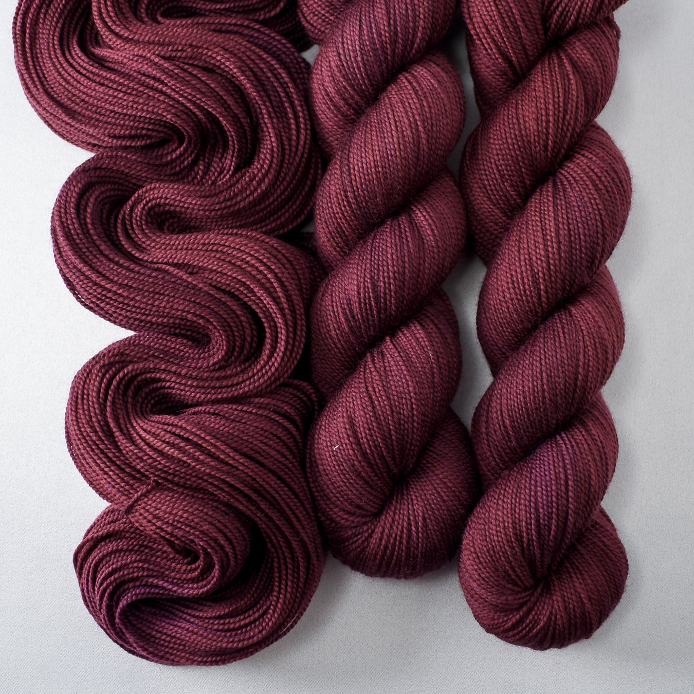 Carter Plum - Miss Babs Yummy 2-Ply yarn
