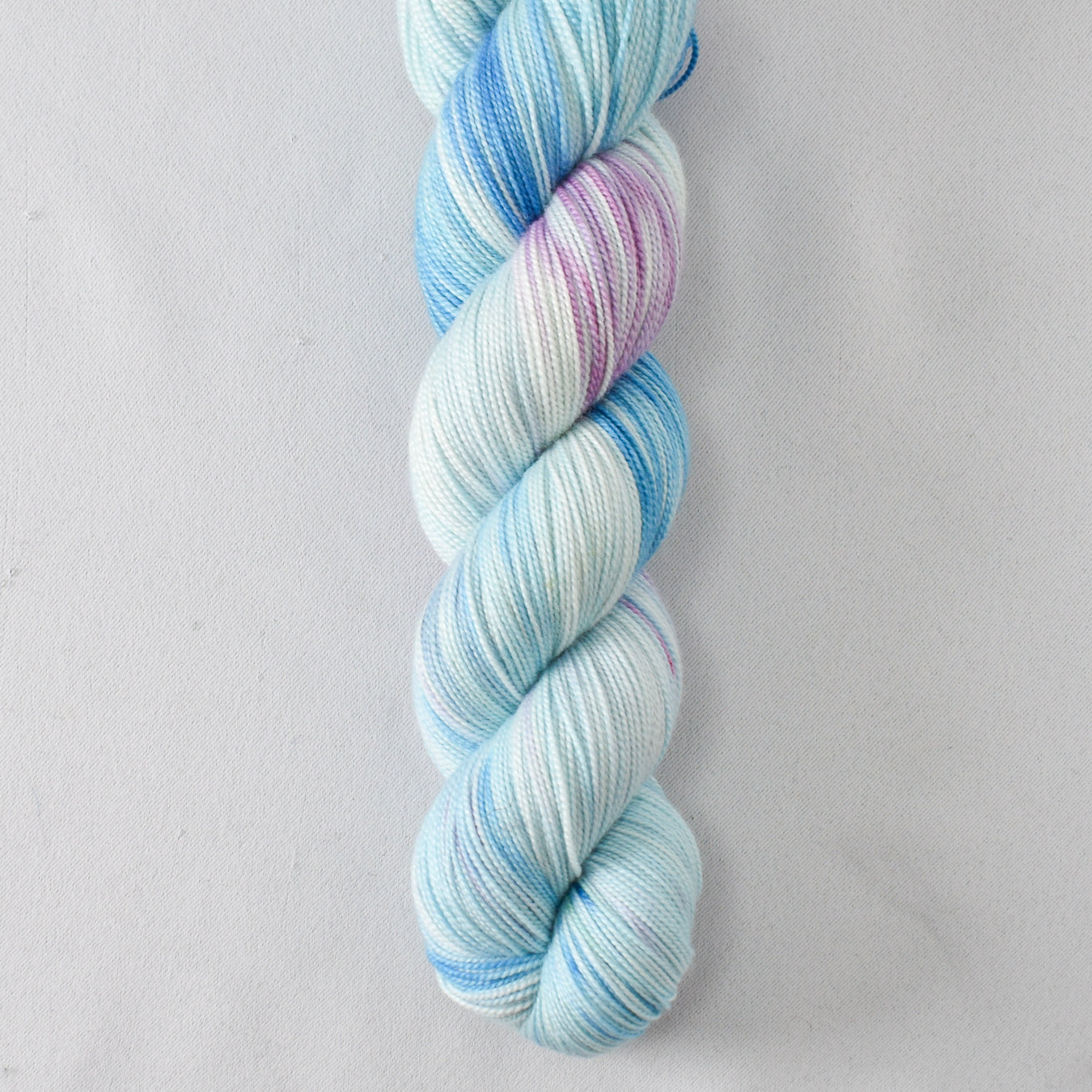 Carver - Miss Babs Avon yarn