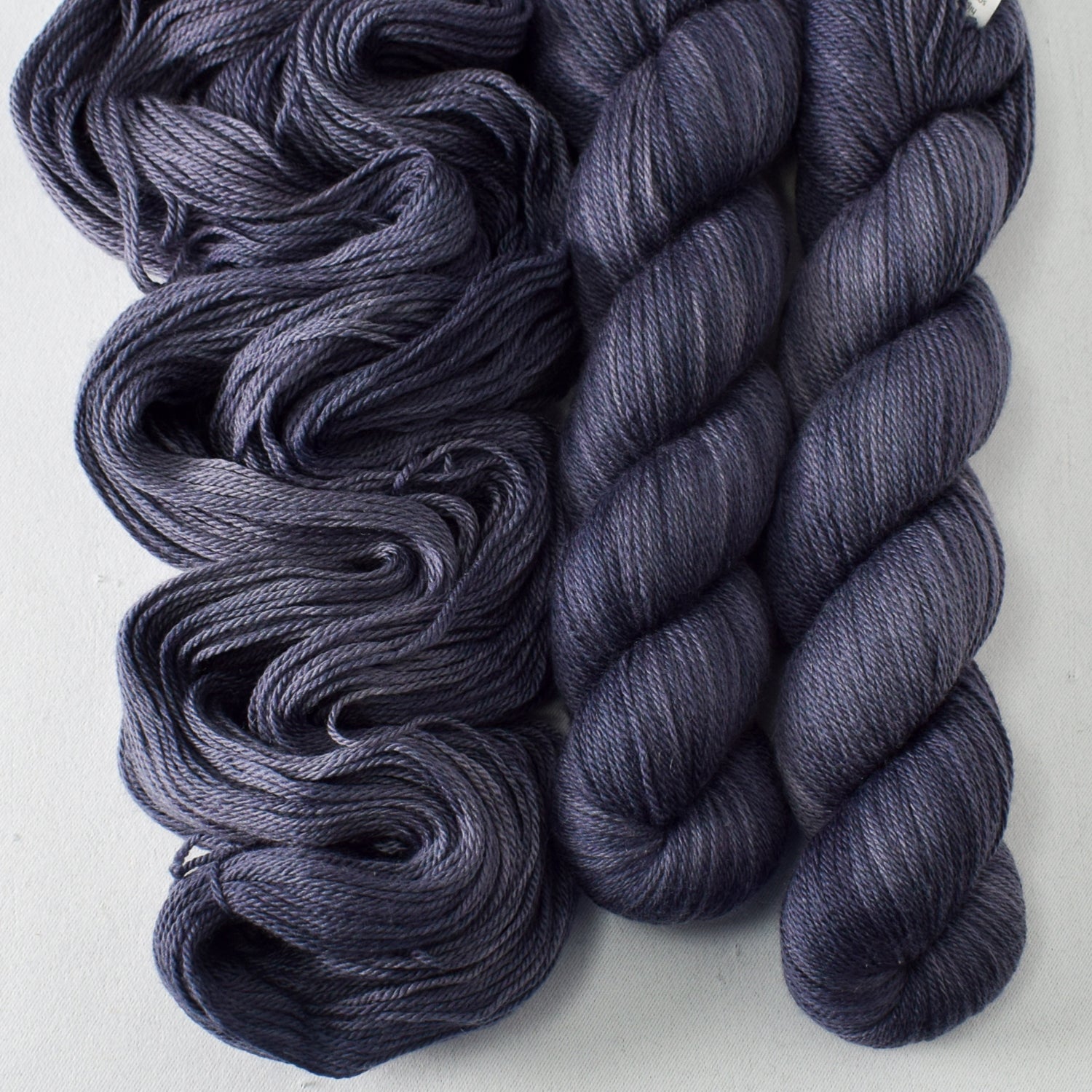 Cascara - Miss Babs Caroline merino-cashmere-nylon yarn