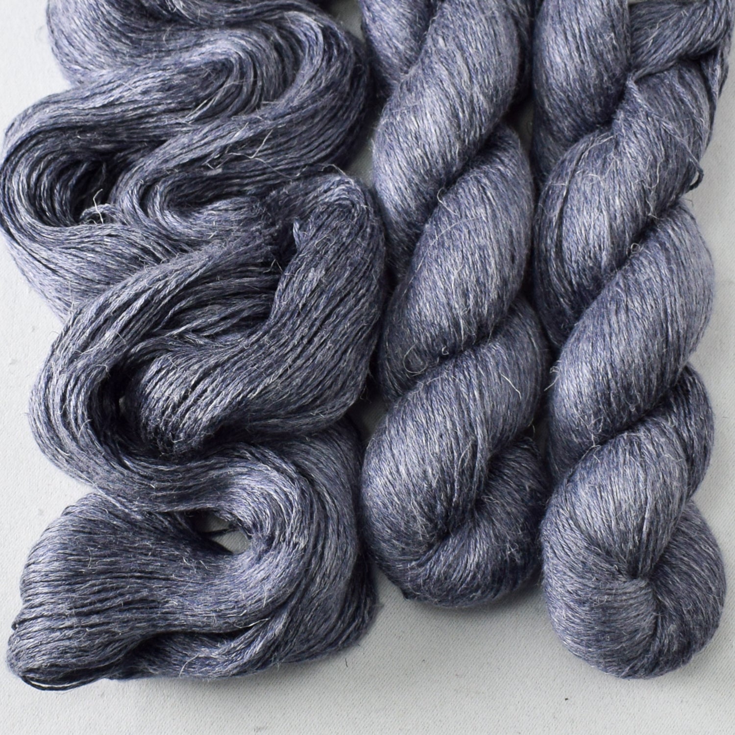 Cascara - Miss Babs Damask Silk and Linen yarn