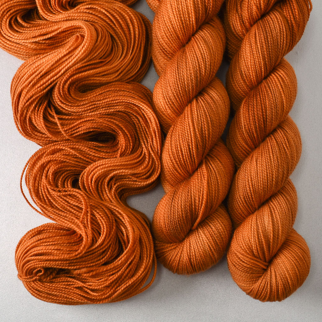 Castor - Miss Babs Yummy 2-Ply yarn