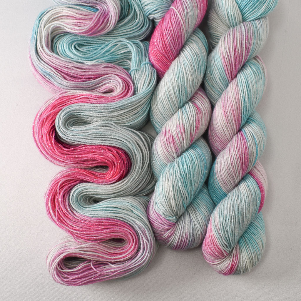 Chill Out - Miss Babs Estrellita yarn