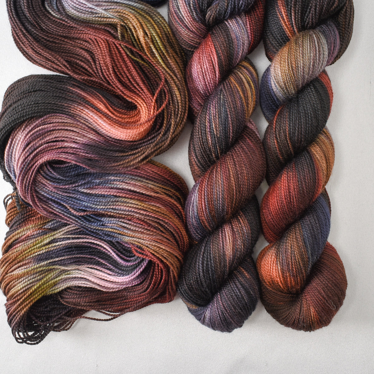 Clairvoyance - Yummy 2-Ply - Wild Iris