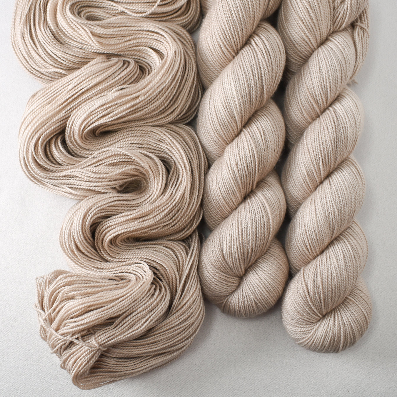 Coastal Fog - Miss Babs Avon yarn