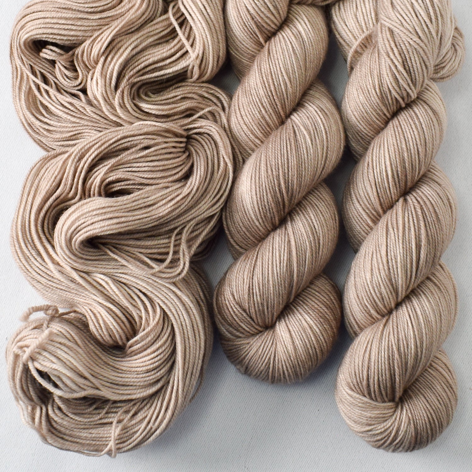 Coastal Fog - Miss Babs Laurel Falls Shaniko Merino wool yarn