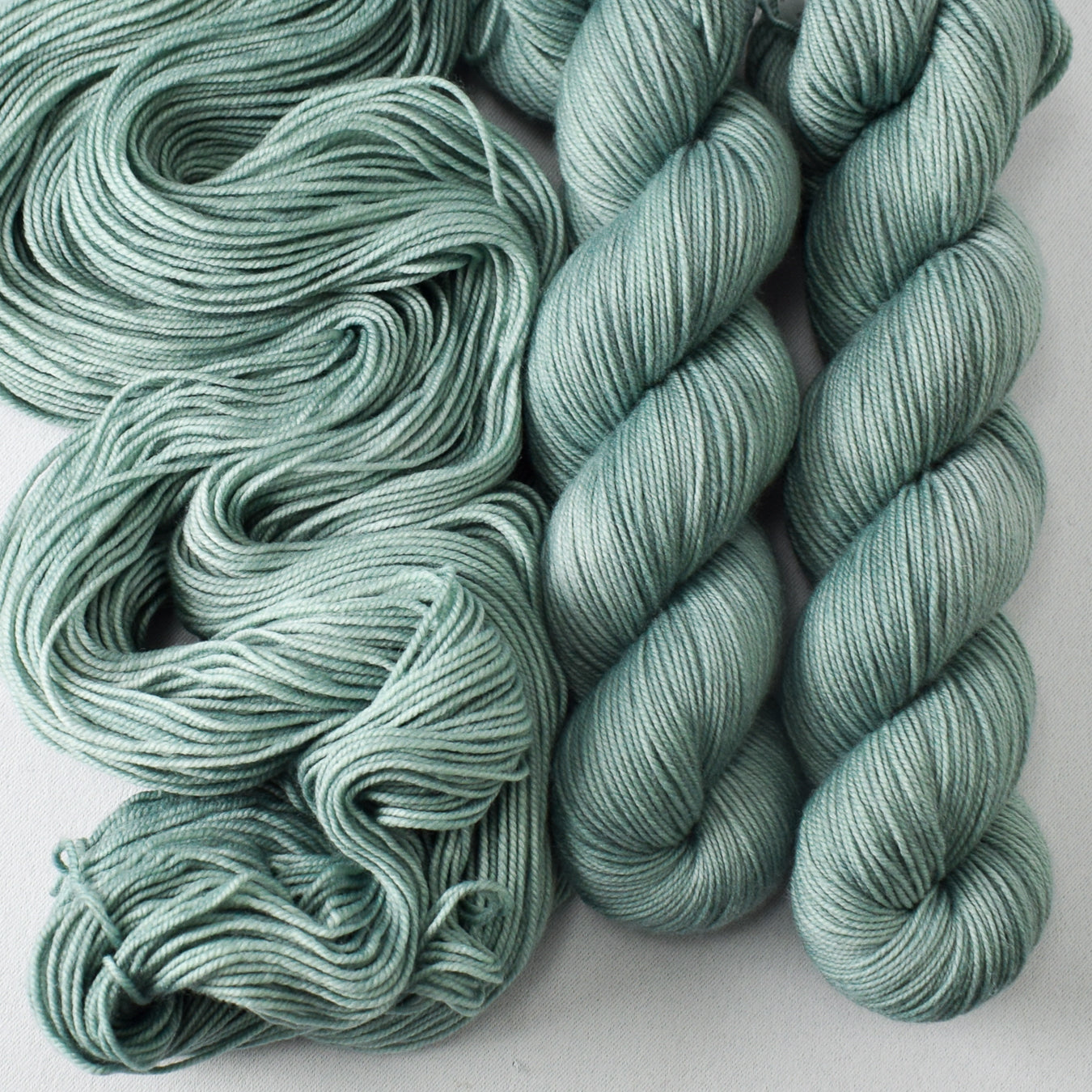 Coconut Bay - Miss Babs Laurel Falls yarn