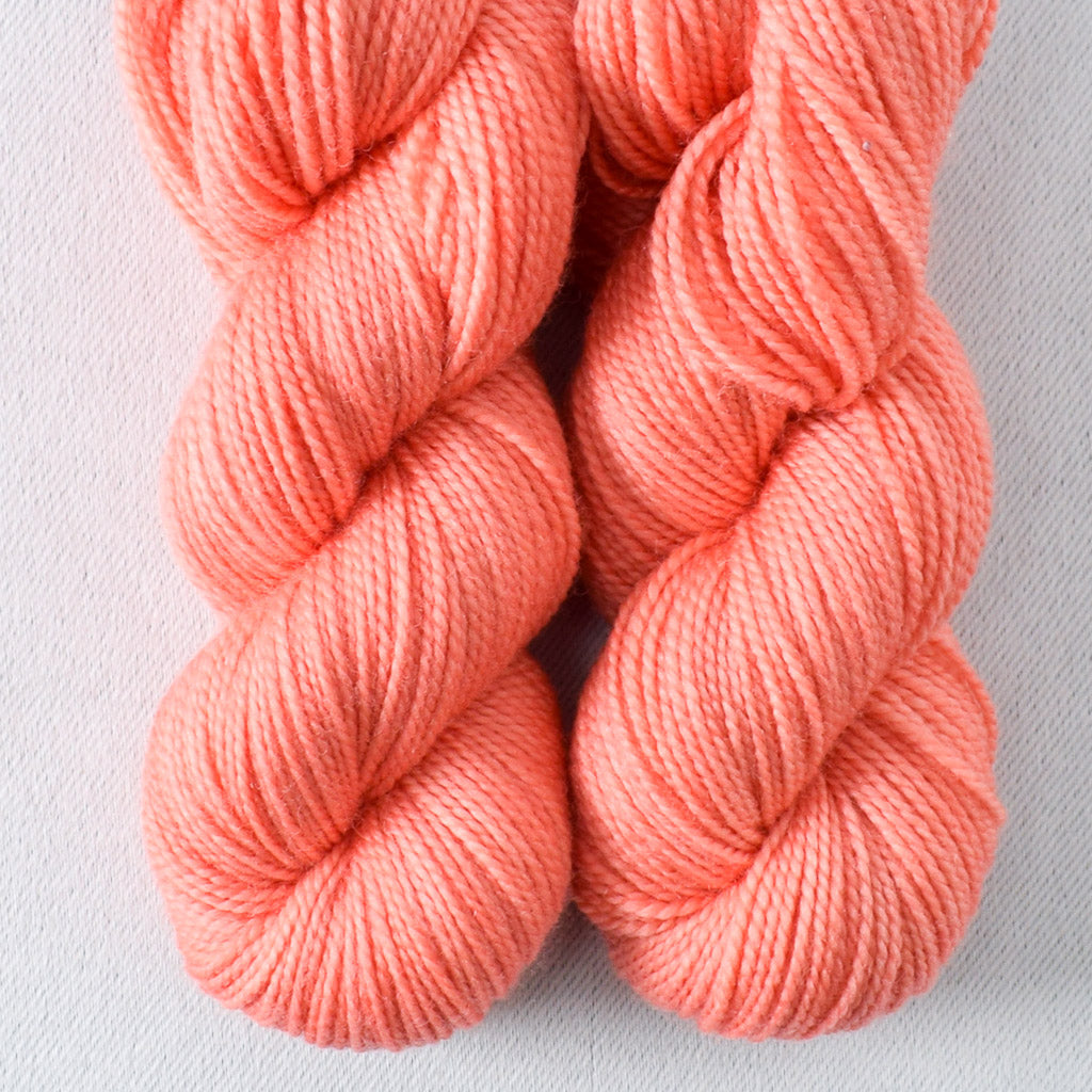 Correa - Miss Babs Yummy 2-Ply Toes superwash Merino wool yarn