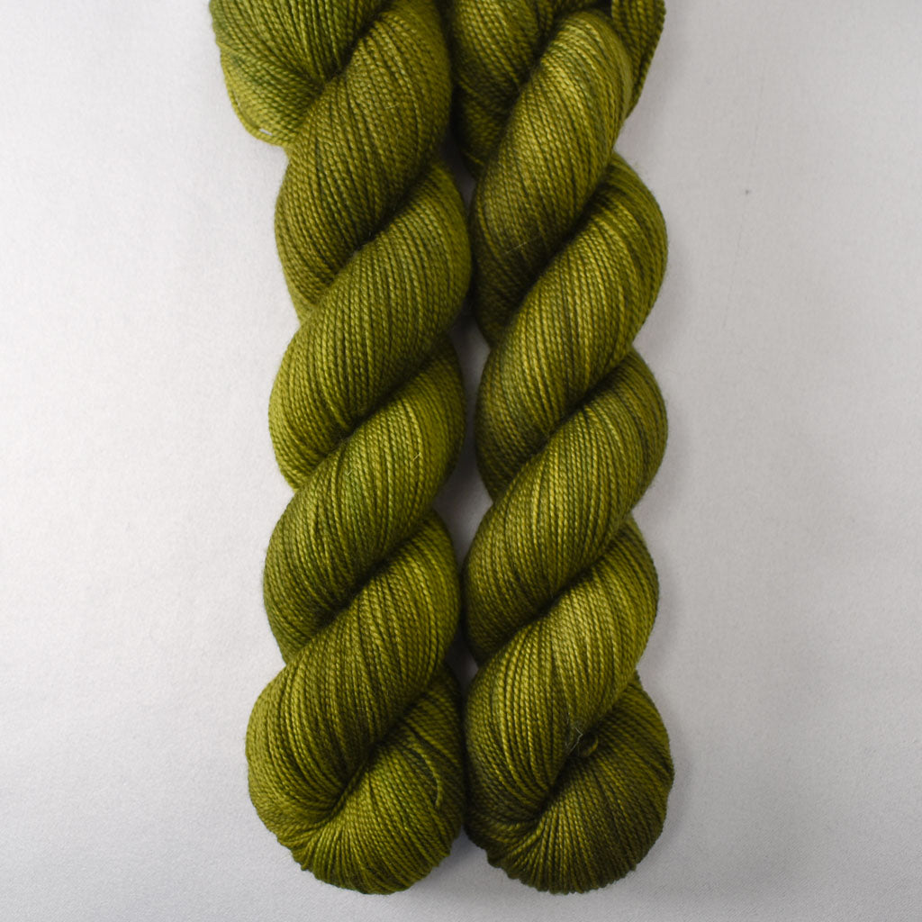County Clare - Miss Babs Yummy 2-Ply yarn
