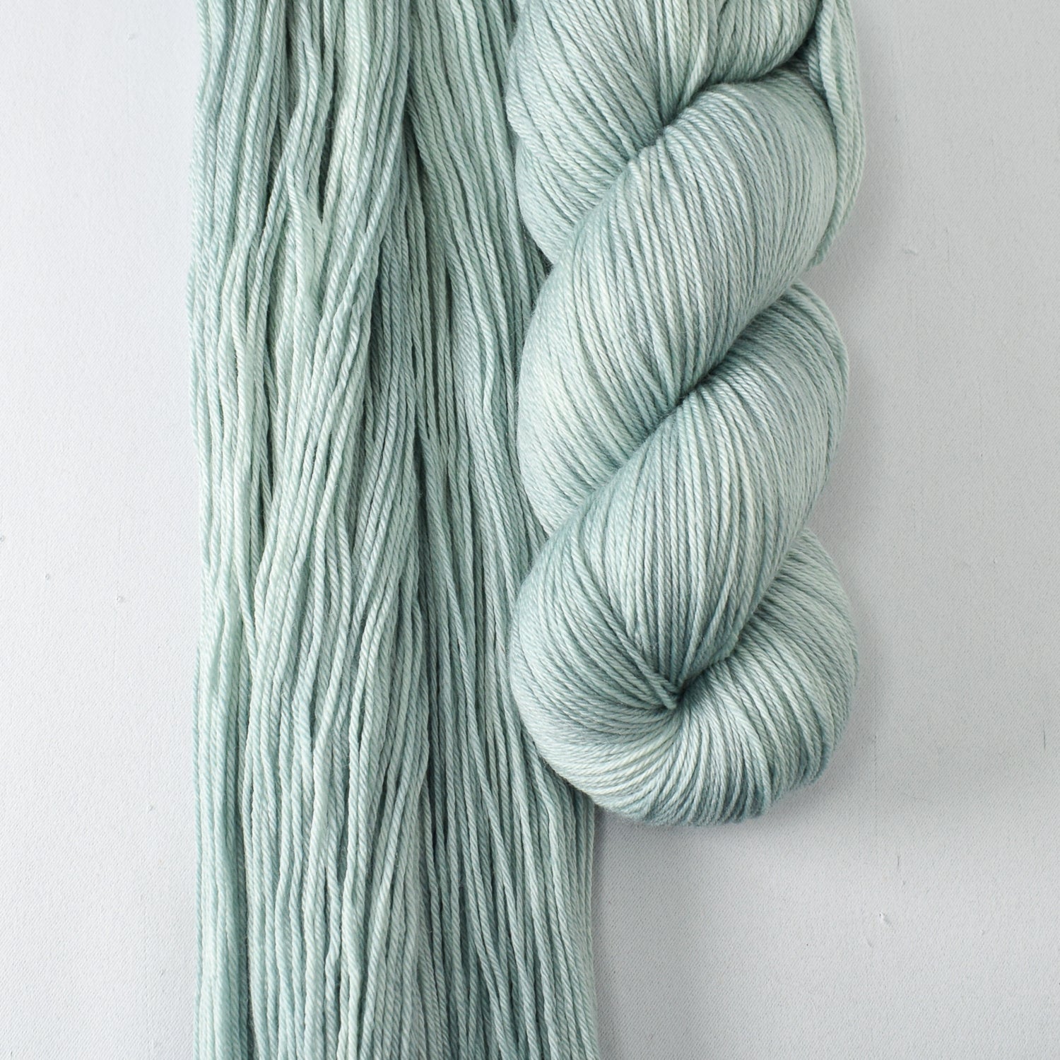 Coventry - Miss Babs Yowza superwash Merino wool yarn