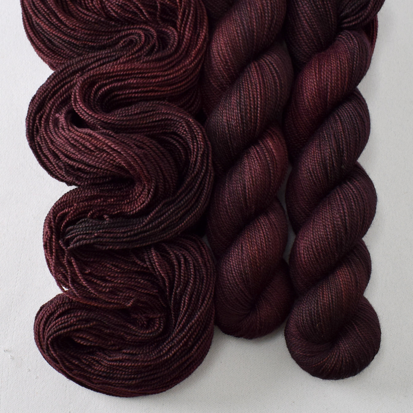 Dandy Charm - Miss Babs Yummy 2-Ply yarn