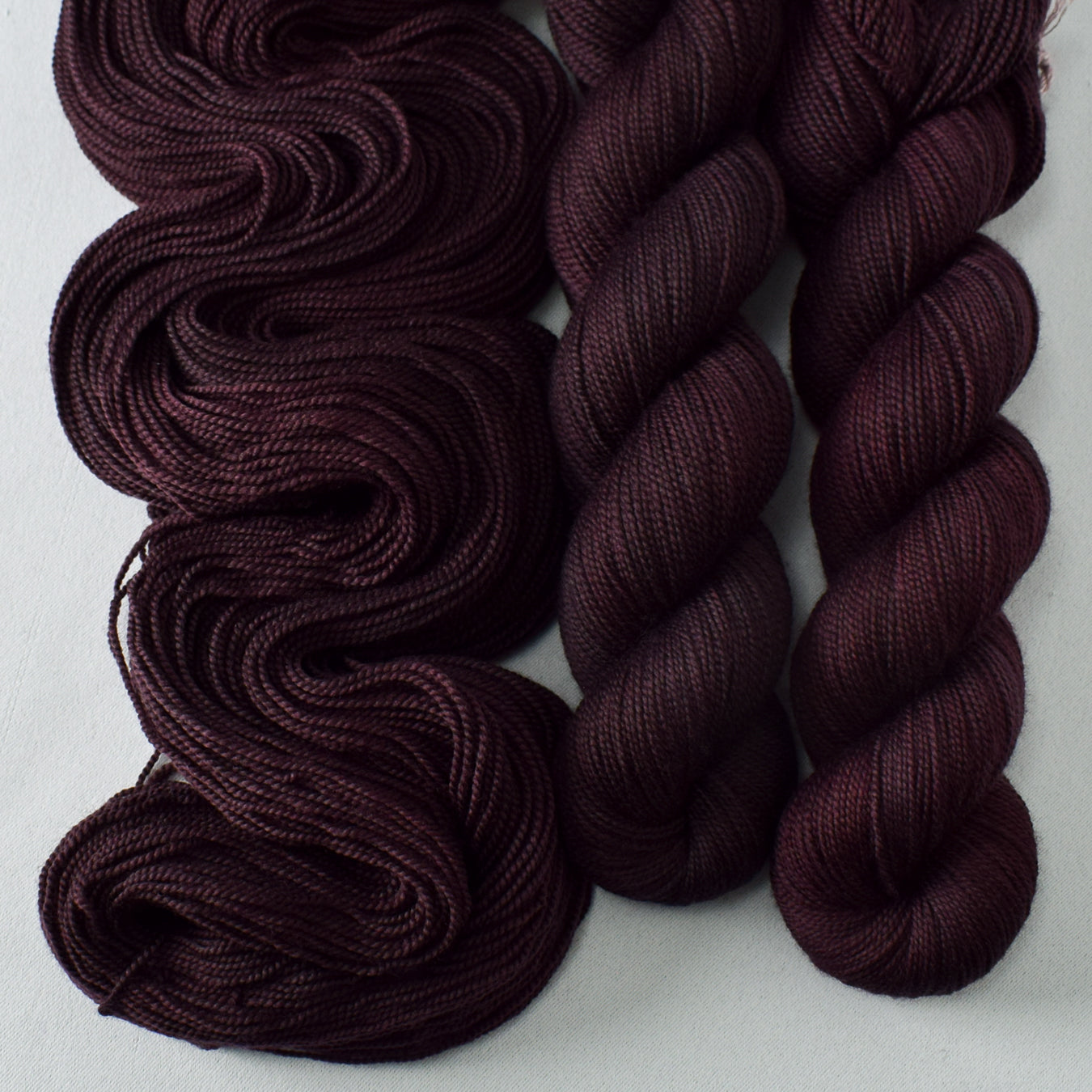 Dark Clove - Miss Babs Yummy 2-Ply yarn