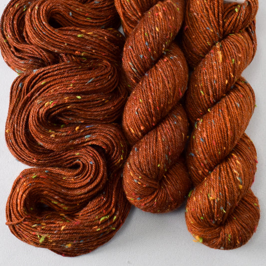 Dark Cygnus - Miss Babs Cupcake yarn