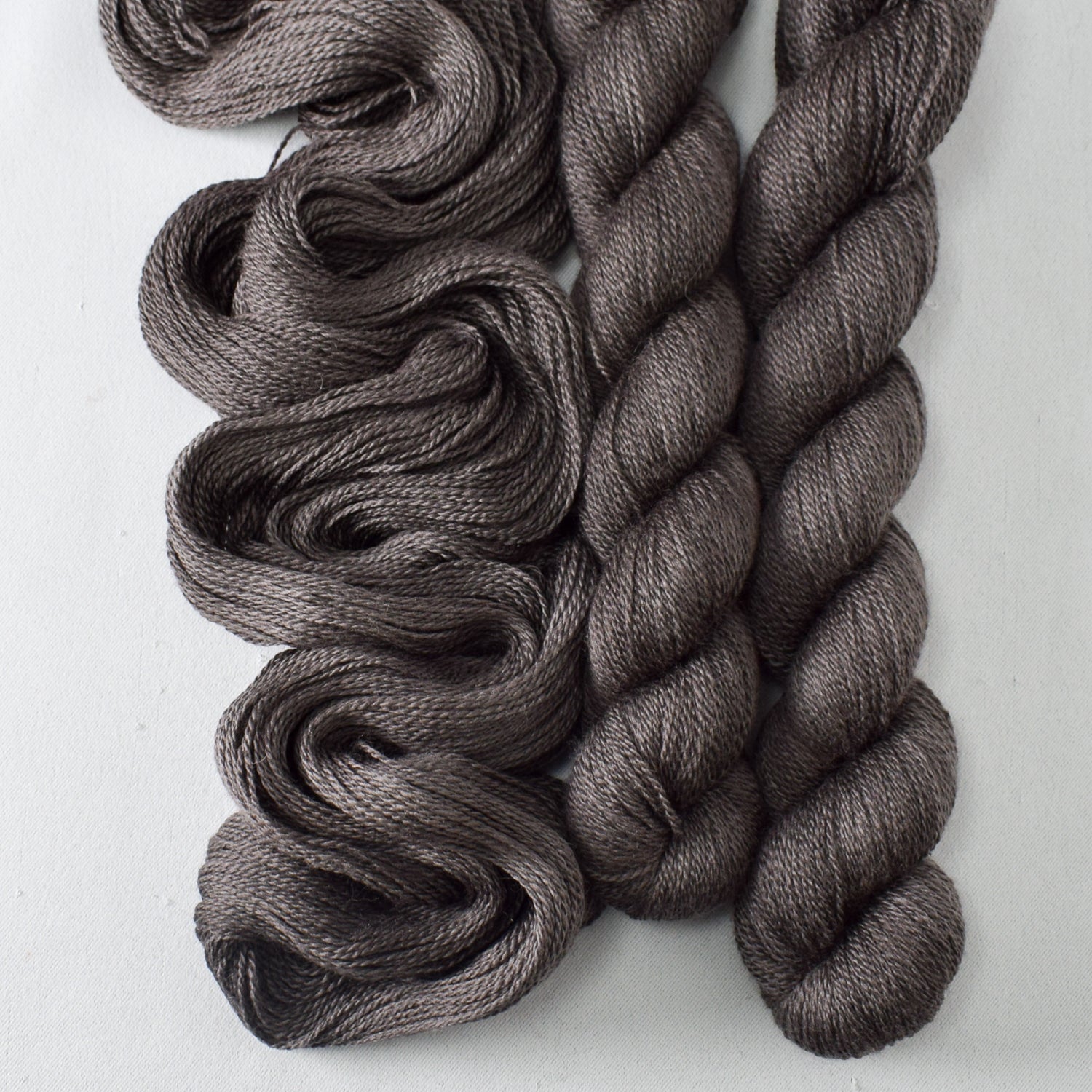 Dark Pegasus - Miss Babs Yet yarn