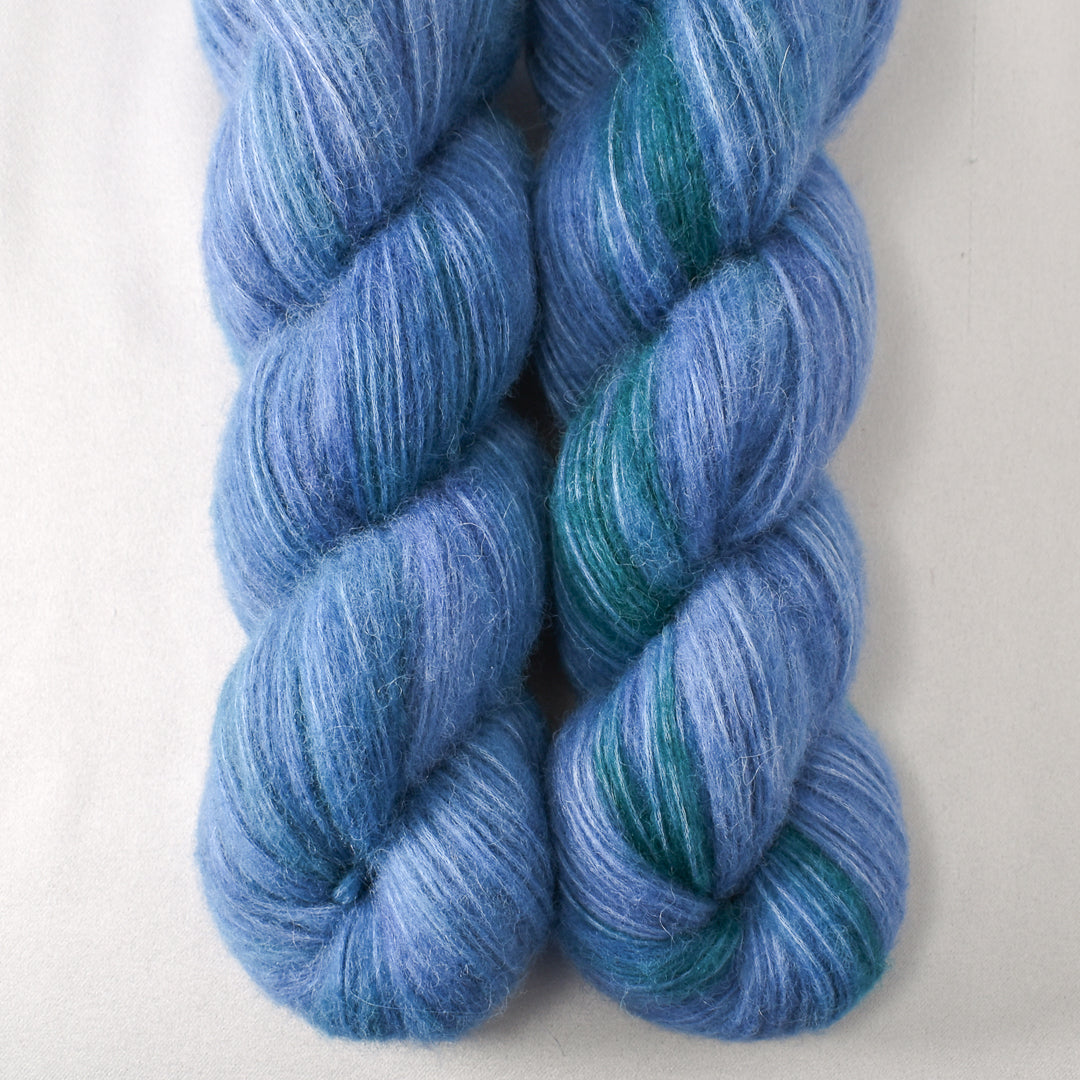 Days Move Fast - Miss Babs Billow yarn