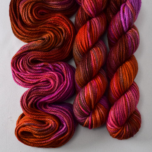Deep Sea Jellyfish - Miss Babs K2 yarn