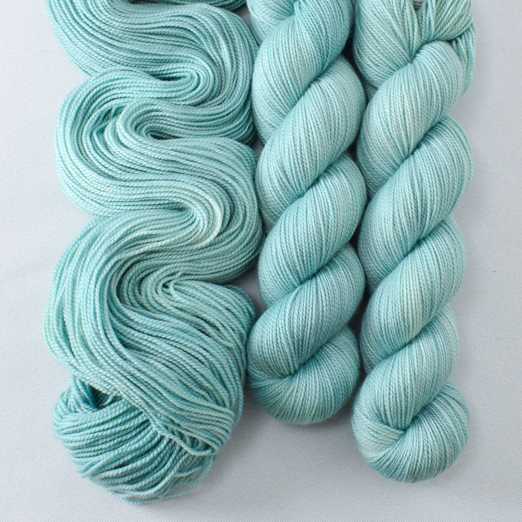 Deer Moss - Miss Babs Yummy 2-Ply superwash Merino wool yarn