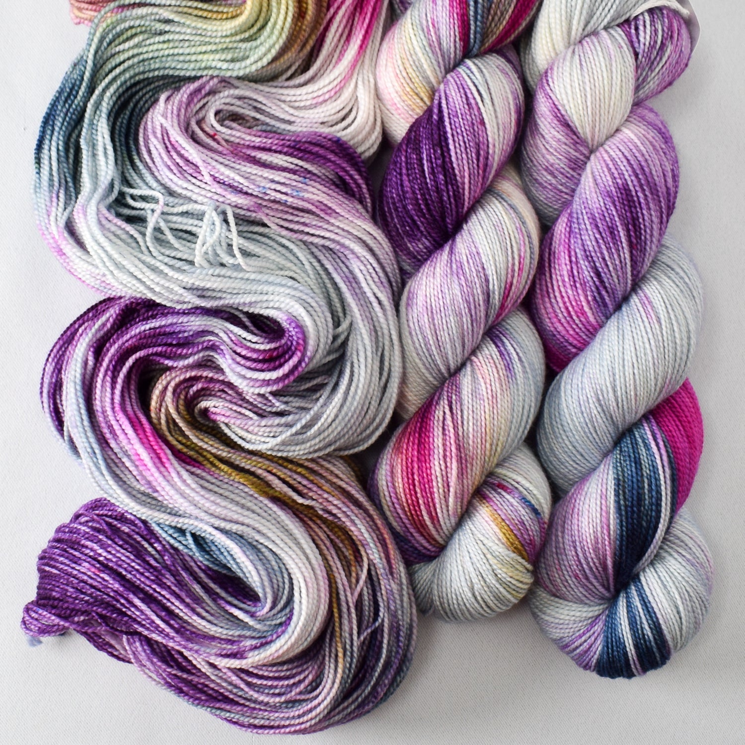 Doubloons - Miss Babs Yummy 2-Ply superwash Merino wool yarn