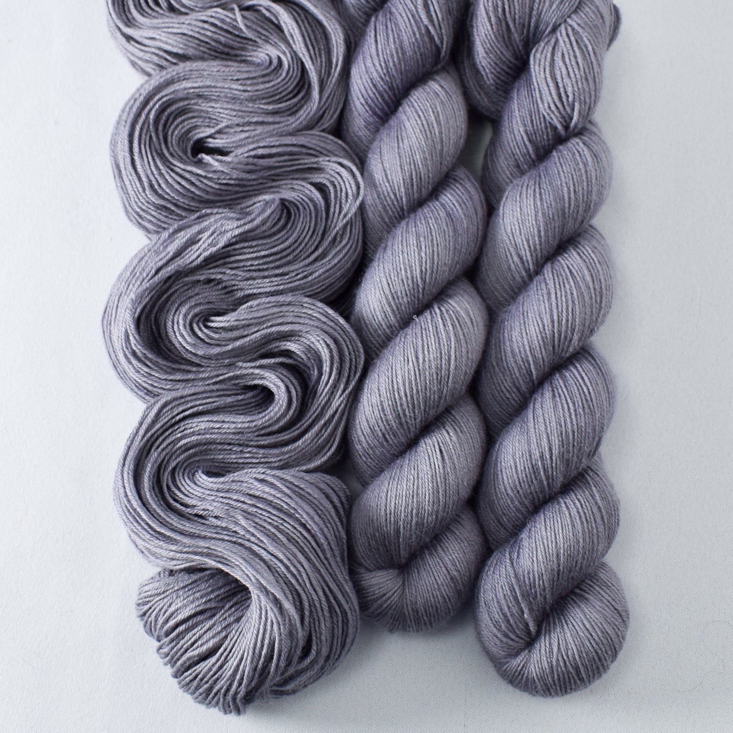 Dried Lavender - Miss Babs Katahdin 437 superwash BFL wool yarn
