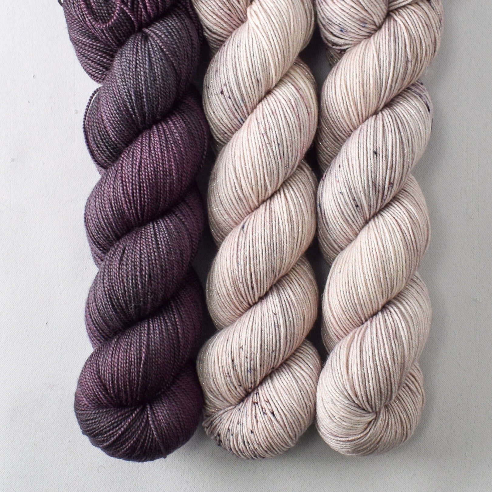 Earl Grey Estrellita and Lurch Avon - Miss Babs Taraxacum Shawl Set