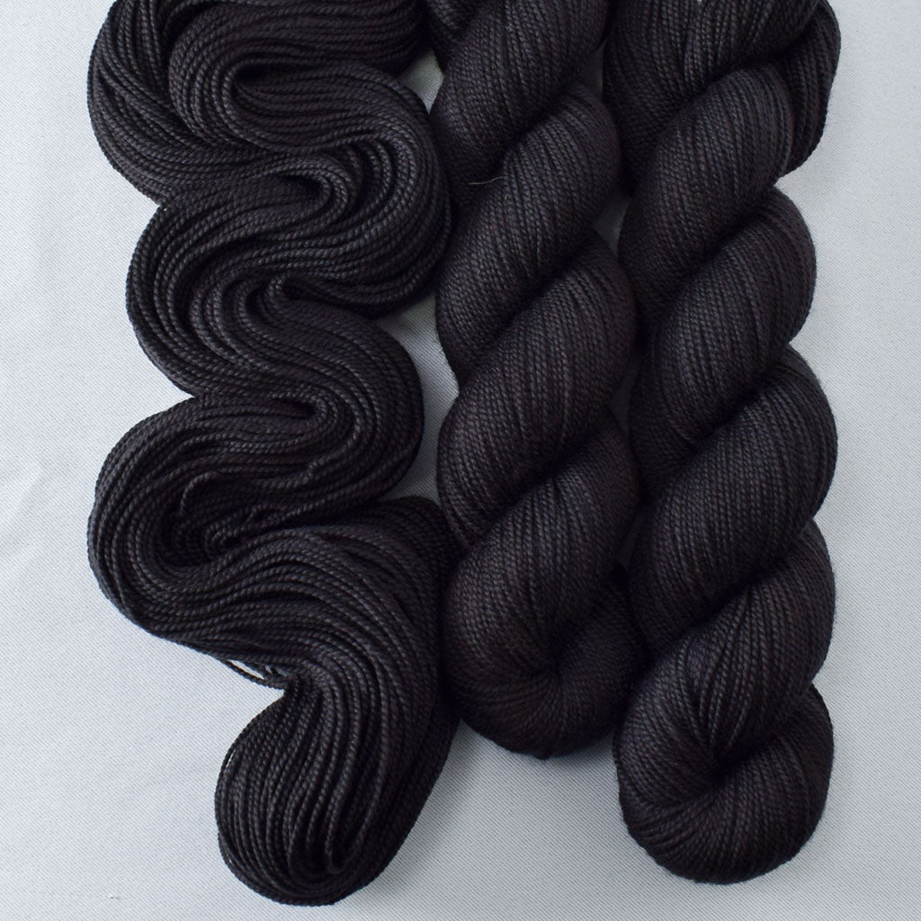 Ebony - Miss Babs Yummy 2-Ply superwash Merino wool yarn
