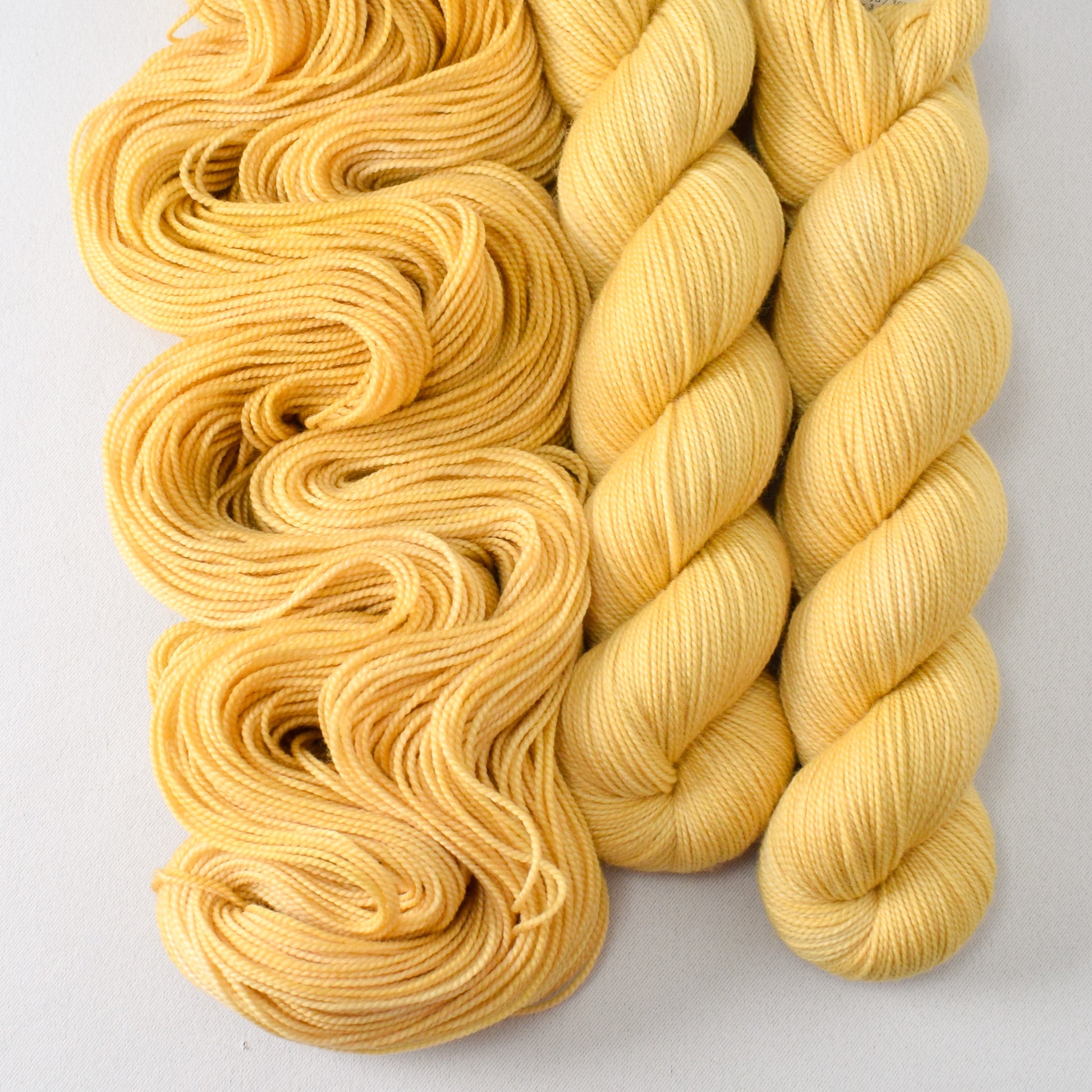 Embossed - Miss Babs Yummy 2-Ply yarn