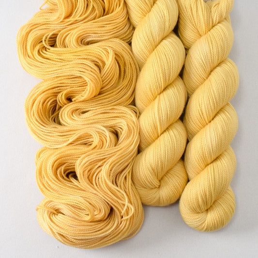 Embossed - Miss Babs Yummy 2-Ply yarn