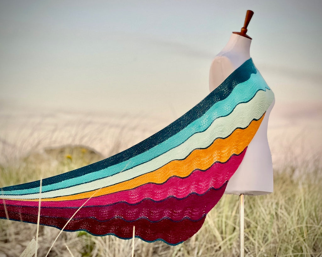 Lisbon with Dark Canis Major - Feel the Breeze Shawl Set