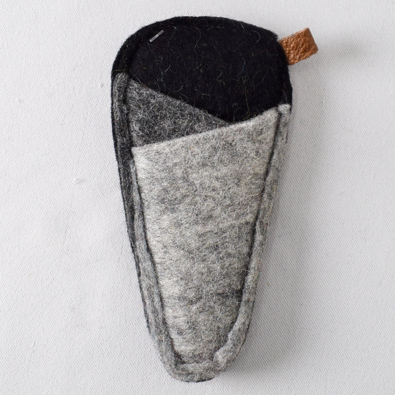 Fibres of Life Medium Scissors Sleeve - Granite - Miss Babs Notions