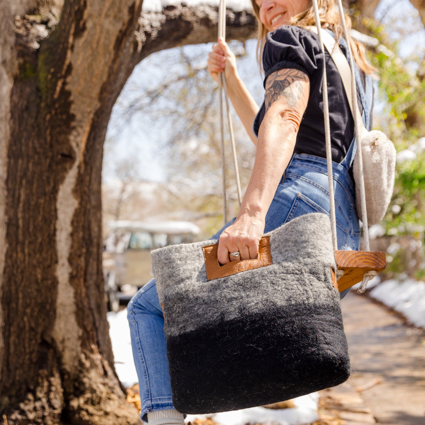 Fibres of Life Ombre Tote Bag - Black