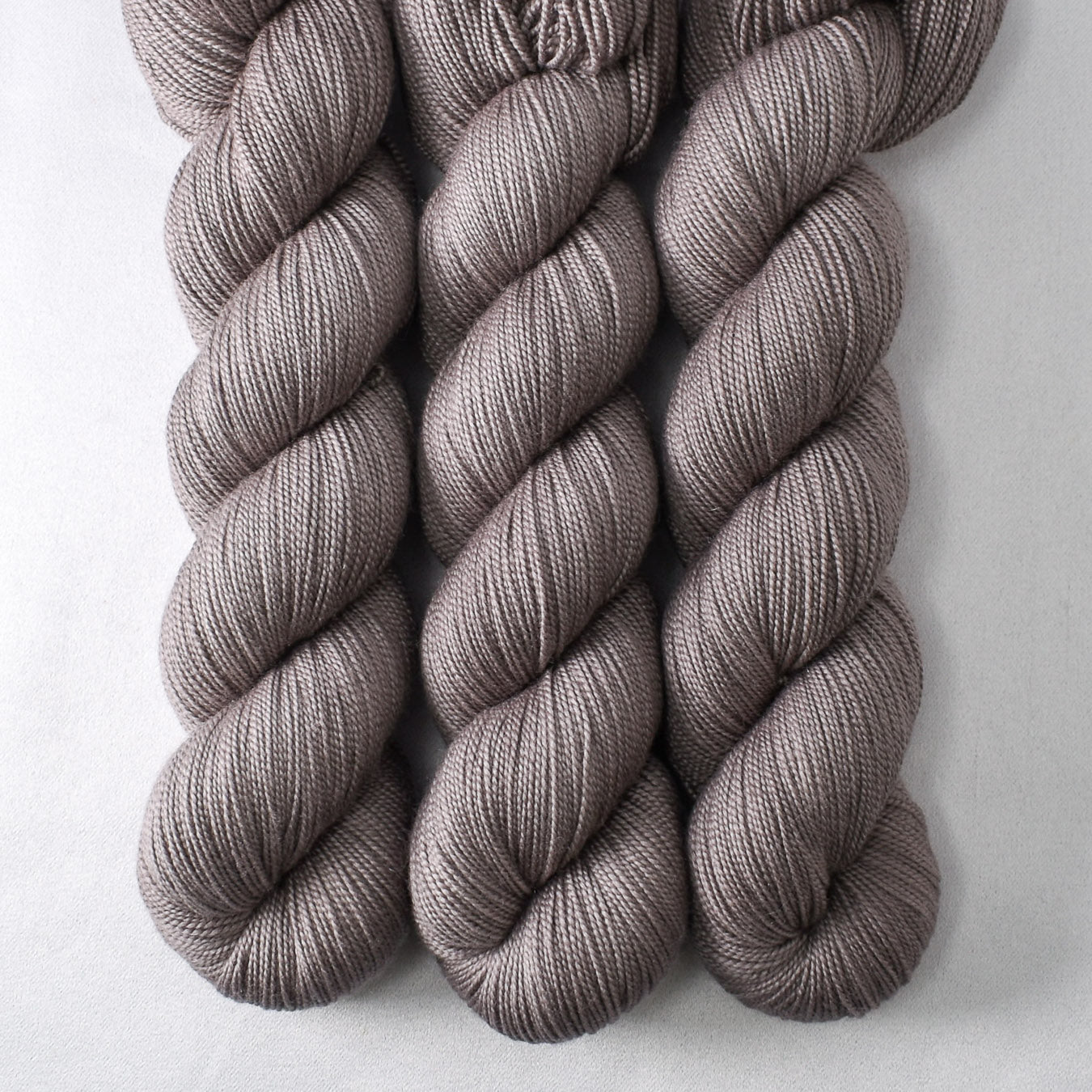 Field Mouse - Miss Babs Avon yarn