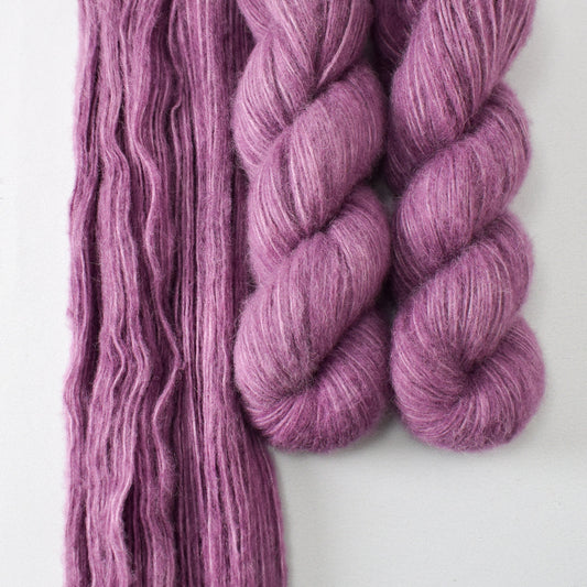 Fig - Miss Babs Billow yarn