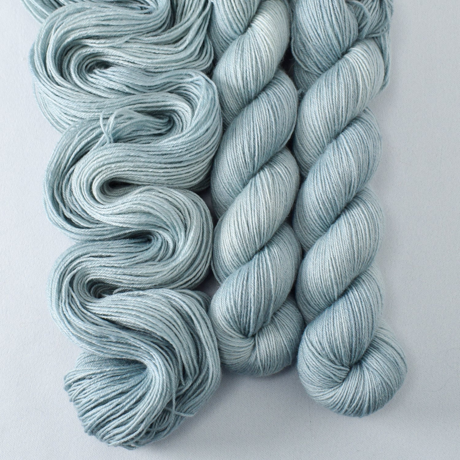 Flounce - Miss Babs Katahdin 437 superwash BFL wool yarn