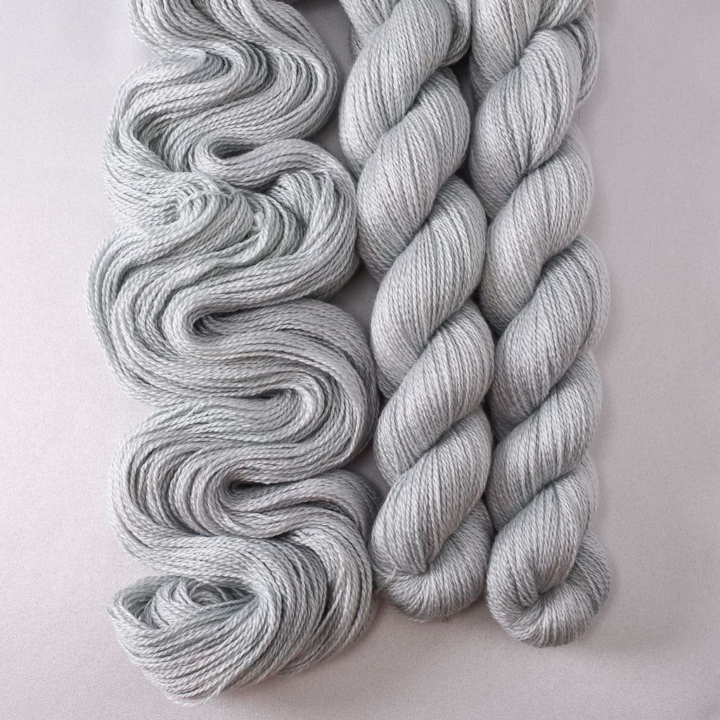 Fogbound - Miss Babs Yet yarn