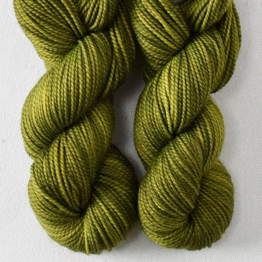Green Thumb - Miss Babs Yummy 2-Ply Toes superwash Merino wool yarn