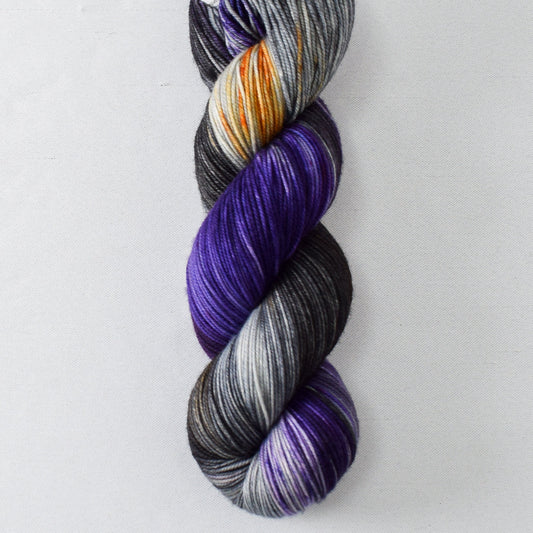 Hemil - Miss Babs Laurel Falls yarn