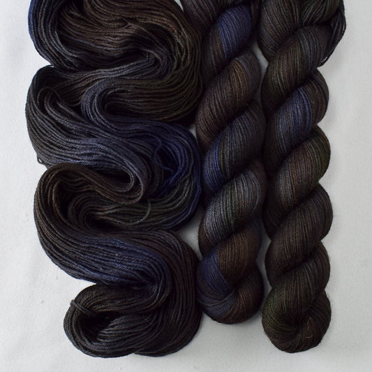 Hint of Greatness - Miss Babs Katahdin 437 yarn