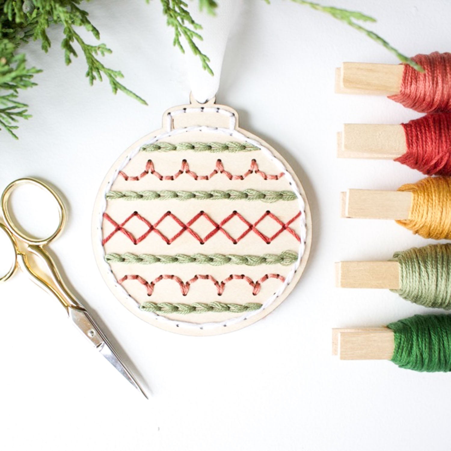 HNB House Christmas Glass Ball Ornament Embroidery DIY Kit (Style 2) - Miss Babs Notions