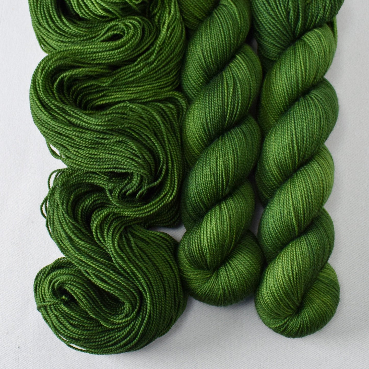Holly Leaf - Miss Babs Yummy 2-Ply yarn