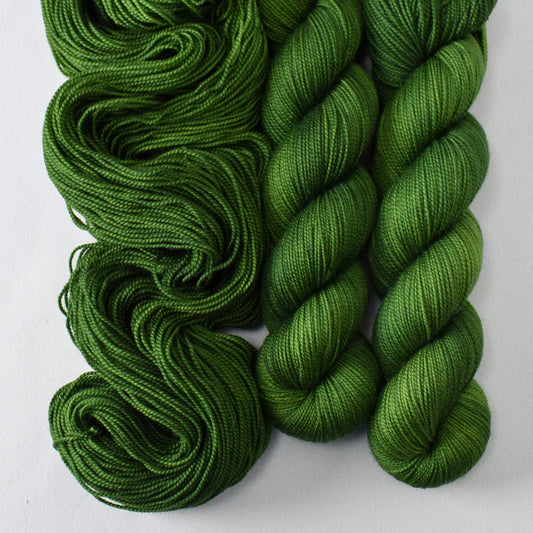 Holly Leaf - Miss Babs Yummy 2-Ply yarn