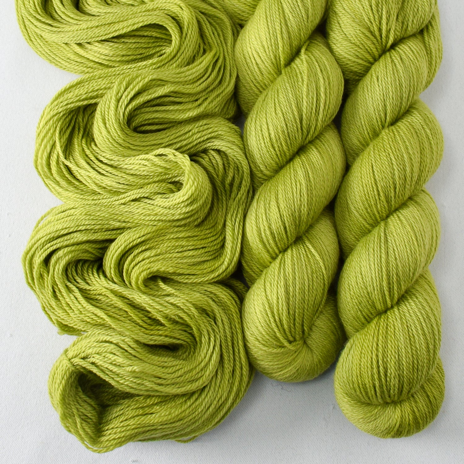 Hops - Miss Babs Caroline merino-cashmere-nylon yarn
