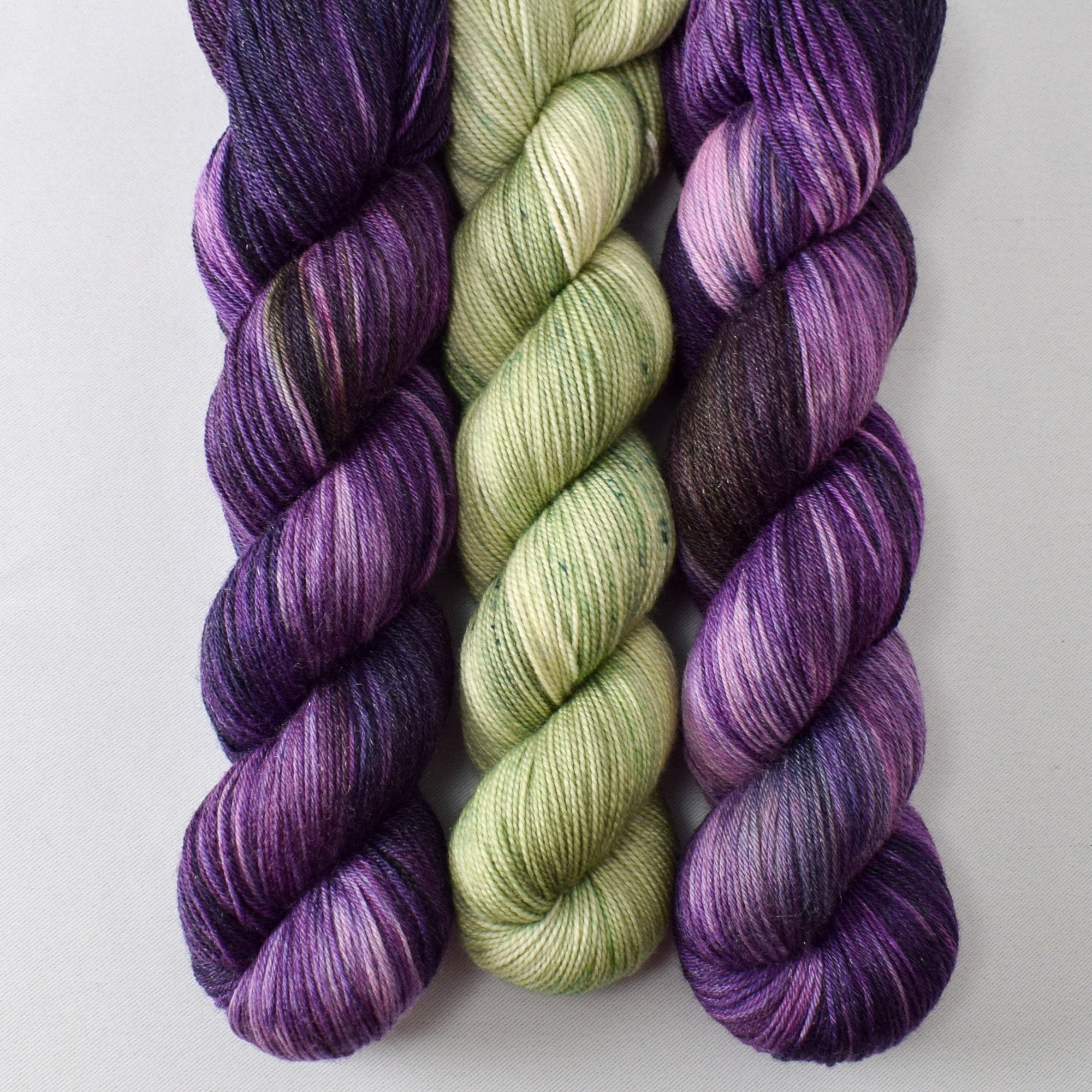 Irises (Tarte) and Silver Palm (Yummy 2-Ply) - Miss Babs Feyrow Shawl Set