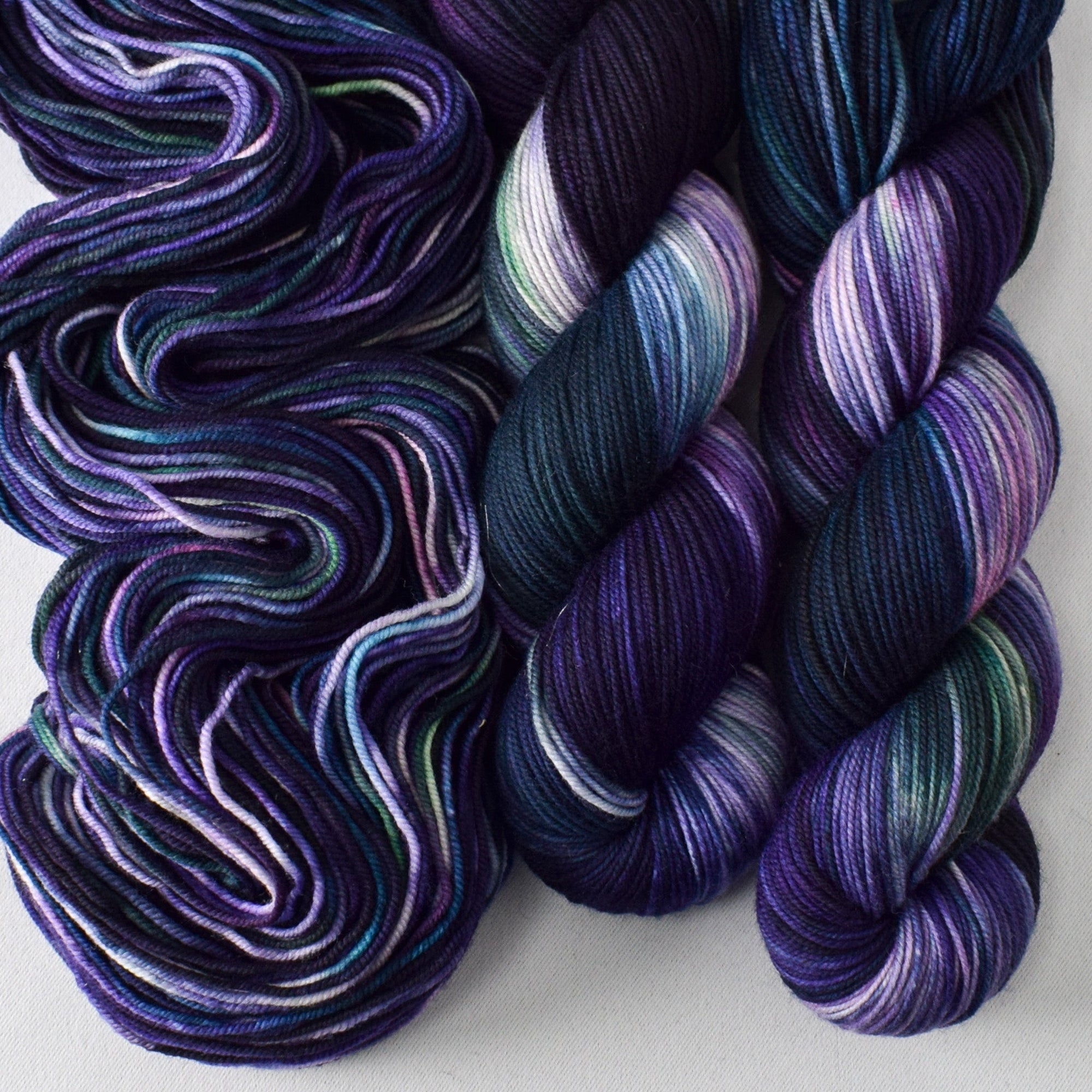 Iris Jubilee - Miss Babs Laurel Falls yarn