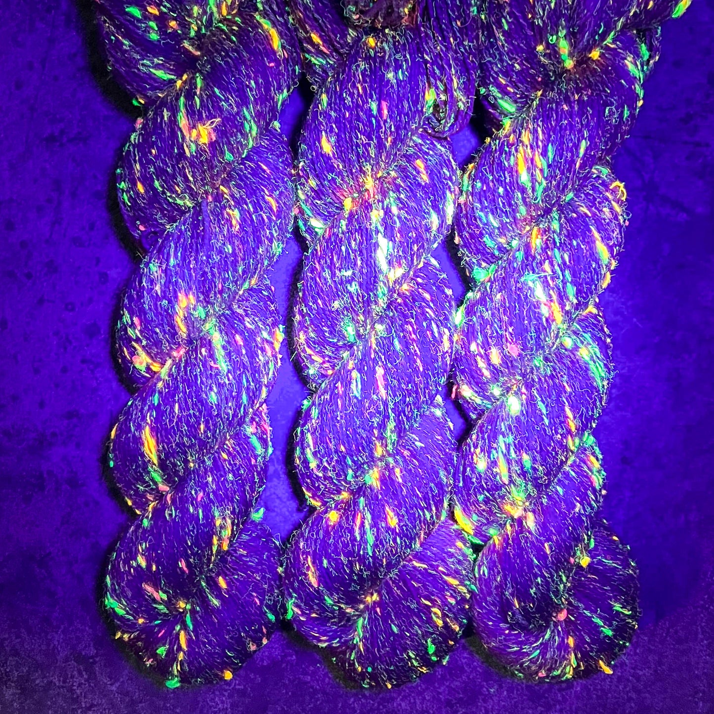 Just a Kiss - Neon Tweed - Wild Iris