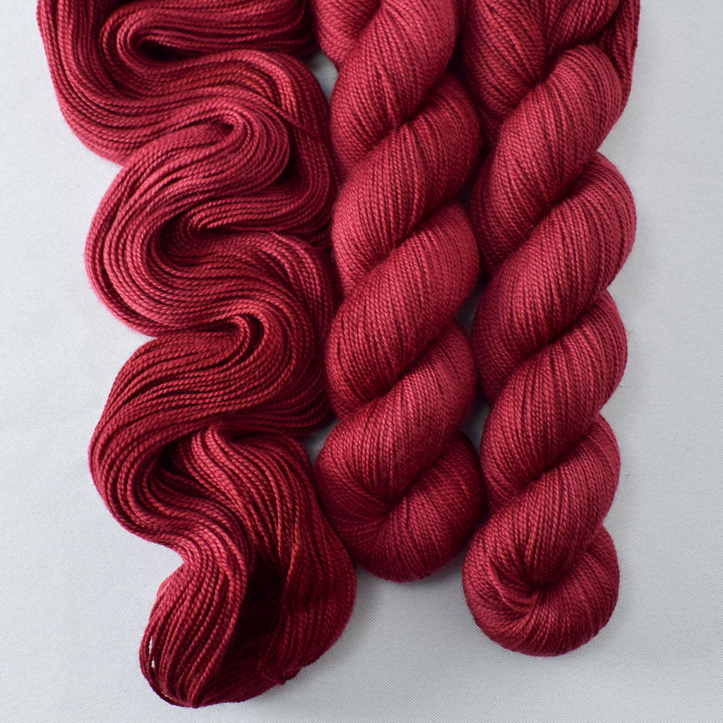 Kobold - Miss Babs Yummy 2-Ply superwash Merino wool yarn