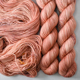 La Debacle - Miss Babs Yummy 2-Ply yarn