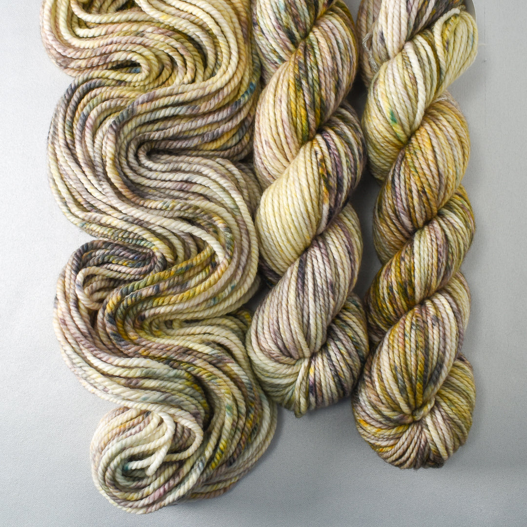 La Jolla Cove - Miss Babs K2 yarn